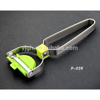 P029 Kasun gadget potato slicer Stainless Steel coconut Y Peeler in green with fridge magnets